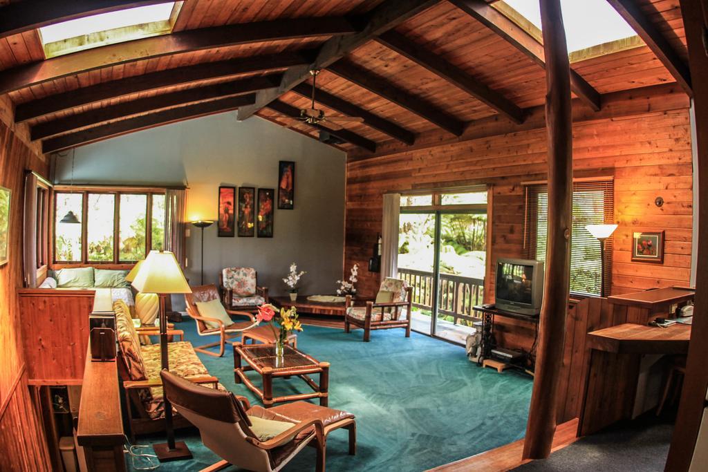 Volcano Village Lodge Szoba fotó